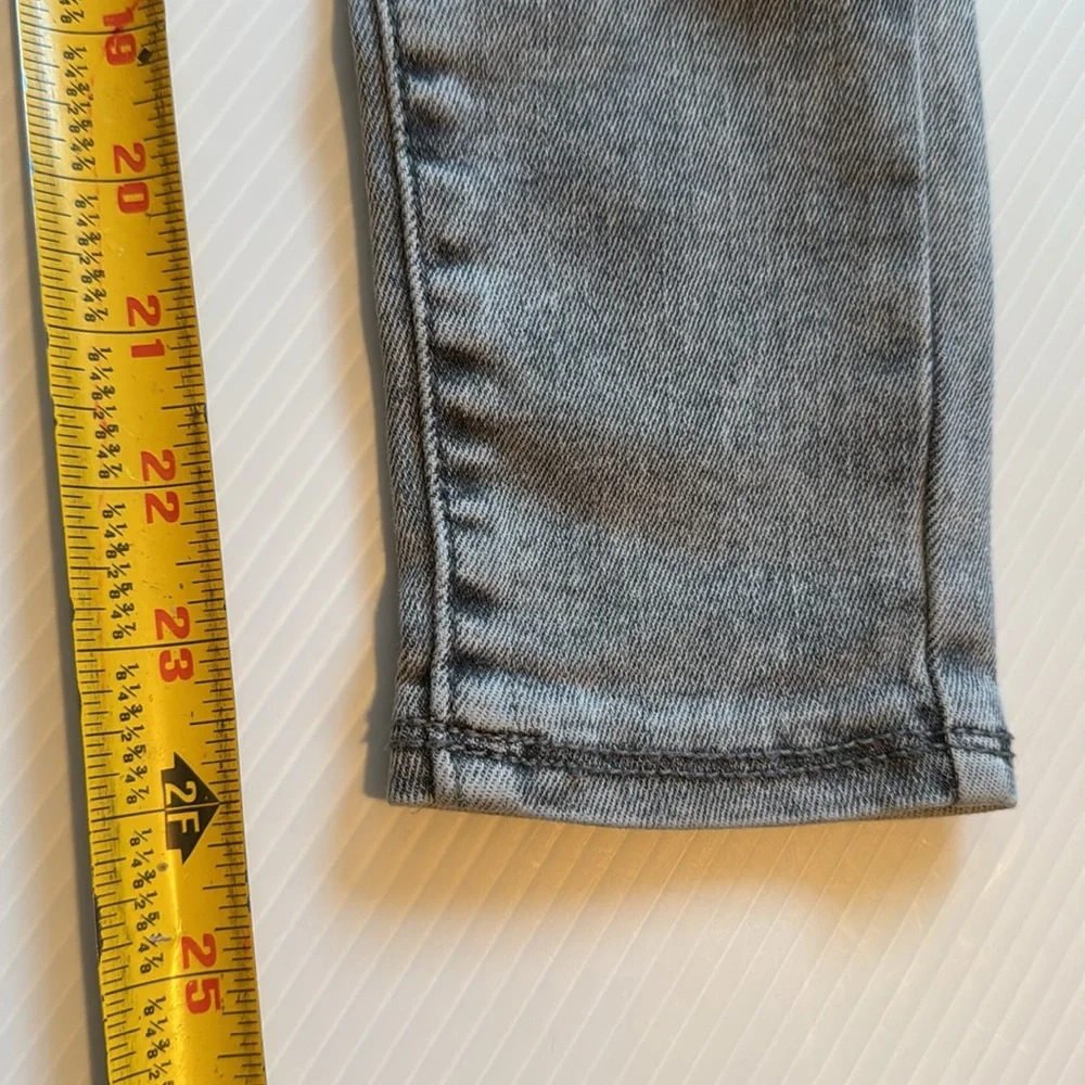 Old Navy gray 360 stretch ballerina jeggings. Girls size 12